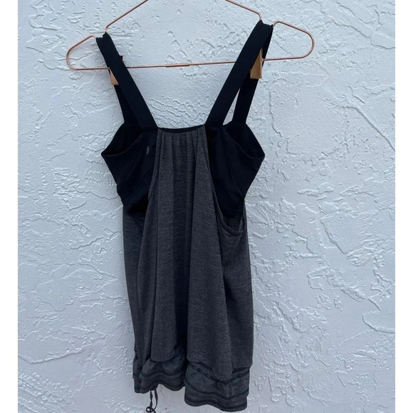 Lululemon Womens Sleeveless Athletic Workout Active Layered Tank Top Black Sz 4 - Picture 3 of 7